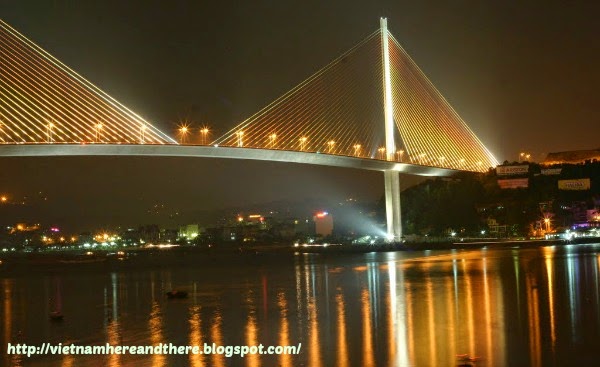 bai-chay-bridge-on-halong-bay