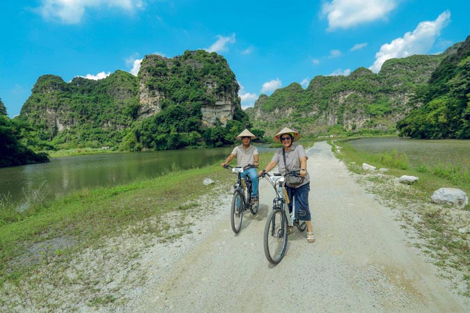 bicycle-in-ninh-binh