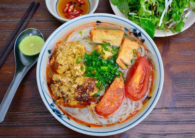 Bun-rieu-Vietnamese-food