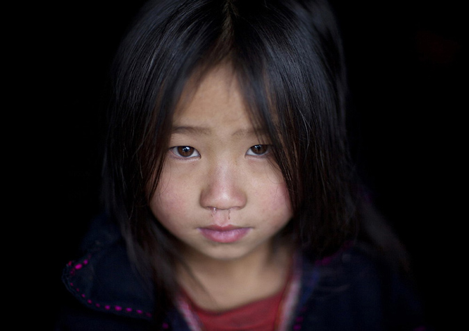 Angels-in-Northwest-Vietnam-Through-The-Lens-Of-Eric-Lafforgue