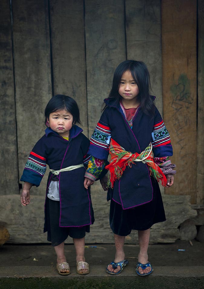 Angels-in-Northwest-Vietnam-Through-The-Lens-Of-Eric-Lafforgue