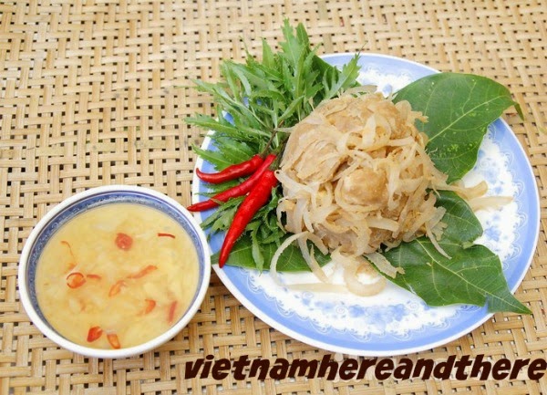 fish-sauce-in-vietnam