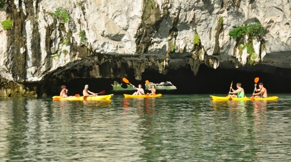 Gray-line-halong-tour