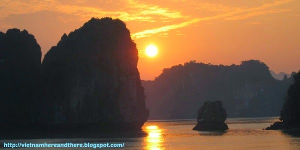 poem-mountain-of-halong-bay