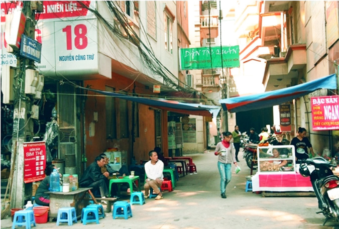 streets-in-hanoi (9)