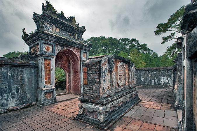 tomb-of-tu-duc-hue